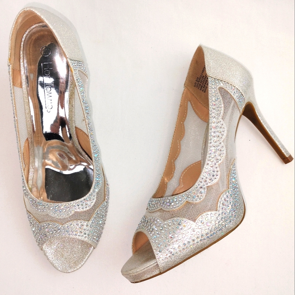 Hot Tomato Silver Glitter Peep-Toe High Heels with Rhinestones